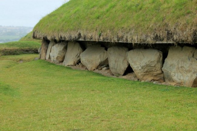Бру-на-Бойн: самые древние гробницы на планете