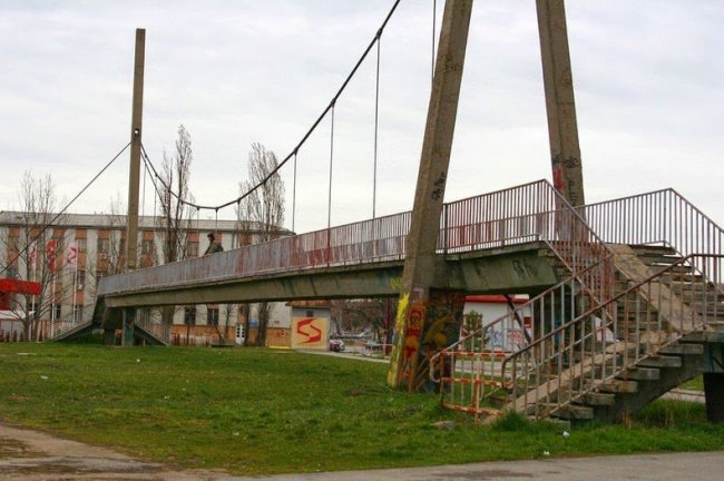 Сухой мост в Сербии