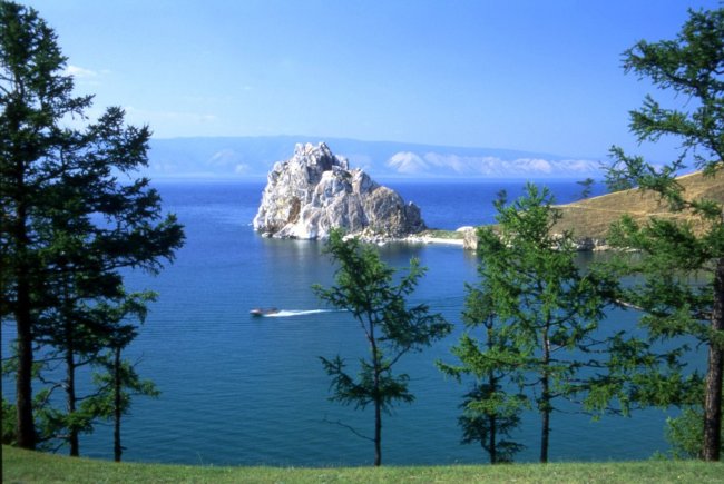 Лучшие в мире озера для летнего отпуска
