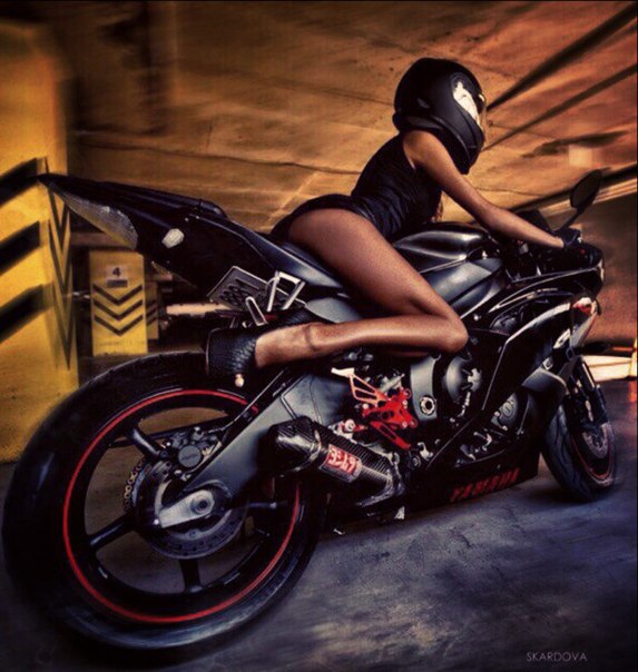 Девушки на мотоциклах