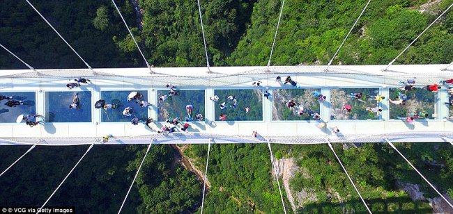 В Китае построят ещё один высокогорный мост со стеклянным полом