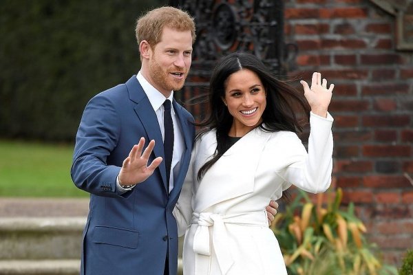 Кенсингтонский дворец объявил подробности свадьбы принца Гарри и актрисы Меган Маркл