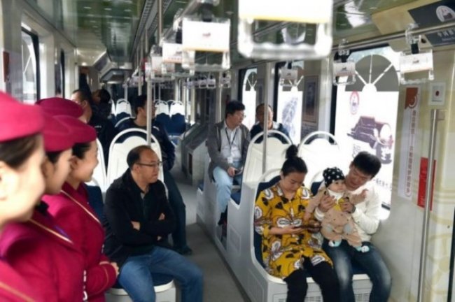 Китайские конструкторы создали трамвай на водородном топливе