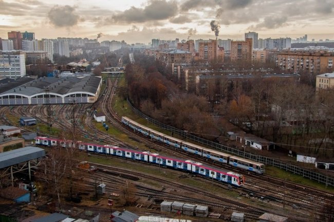 Москва на Филёвской линии метро