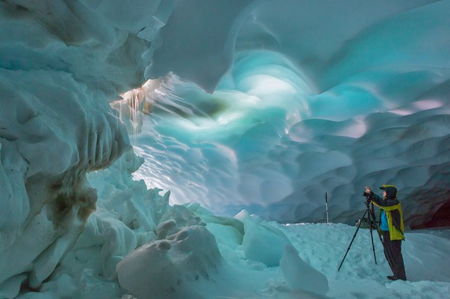 Первозданная Камчатка: снежные пещеры