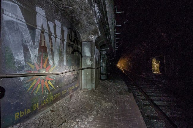 Заброшенные станции-призраки Барселонского метро
