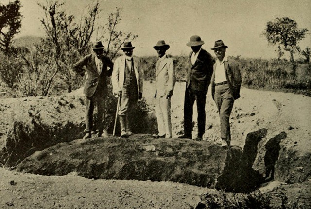Гоба – самый большой метеорит, который упал на Землю