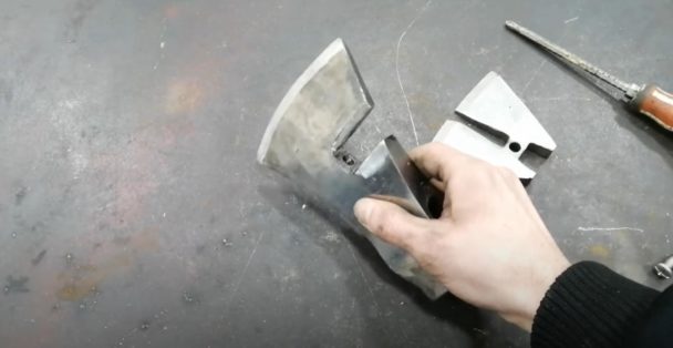 Как сделать ручной дровокол из колуна