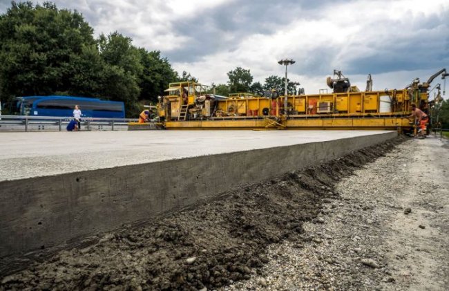 Почему в Соединенных Штатах Америки строят преимущественно дороги из бетона