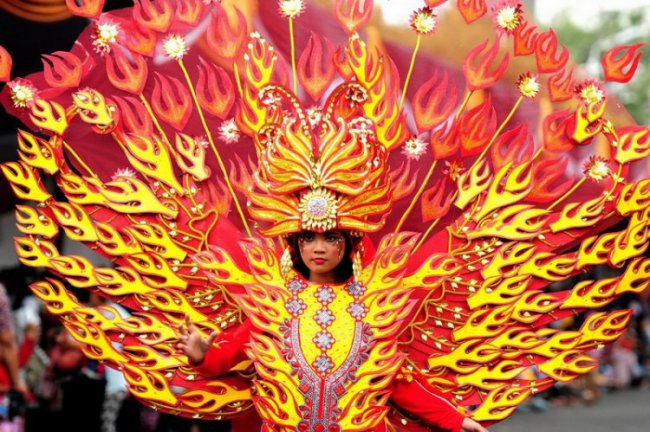 Jember Fashion Carnaval в Индонезии