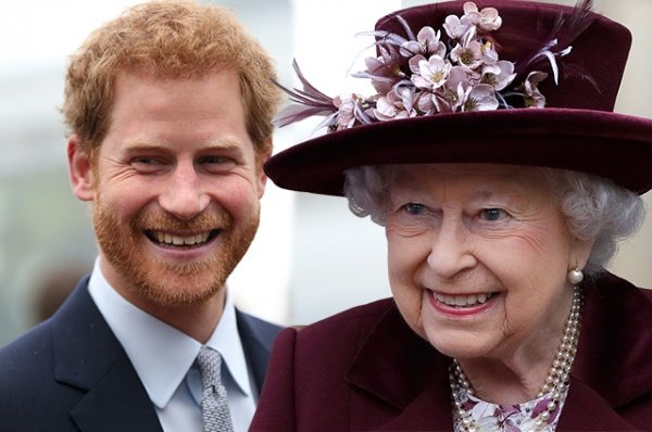 Королева Великобритании Елизавета II дала согласие на брак принца Гарри и Меган Маркл